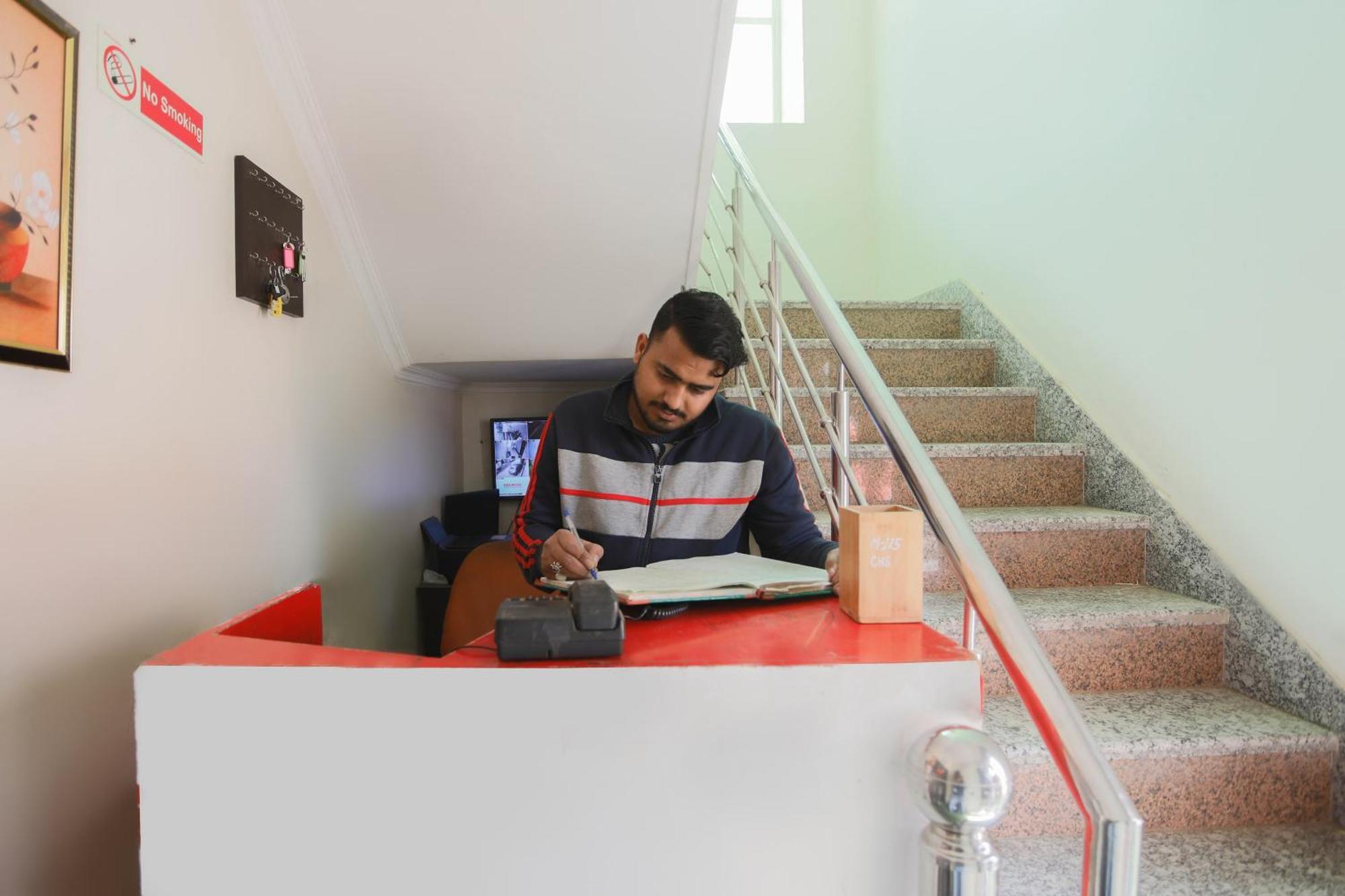 Hotel O Akki Residency Indirapuram Kültér fotó
